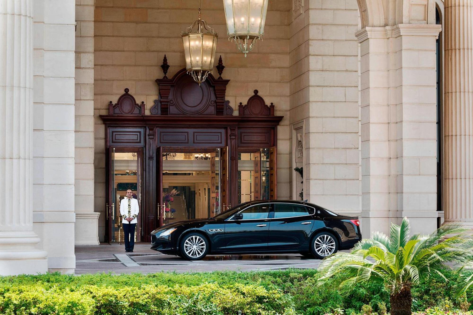 Hotel The Ritz-Carlton Džidda Exteriér fotografie The main entrance of the hotel